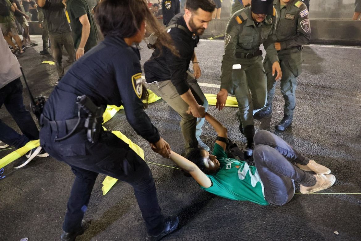 Israelis erupt in protest to demand a cease-fire in Gaza