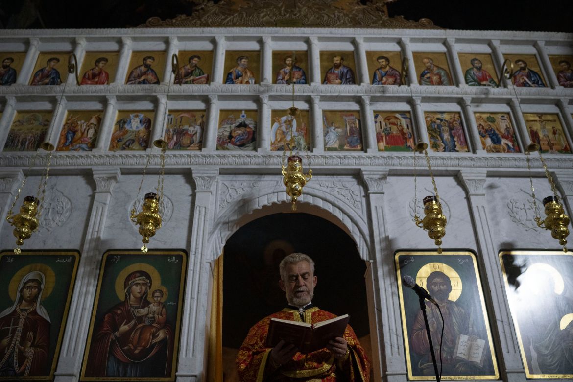 Syrians come together for rare moment of joy