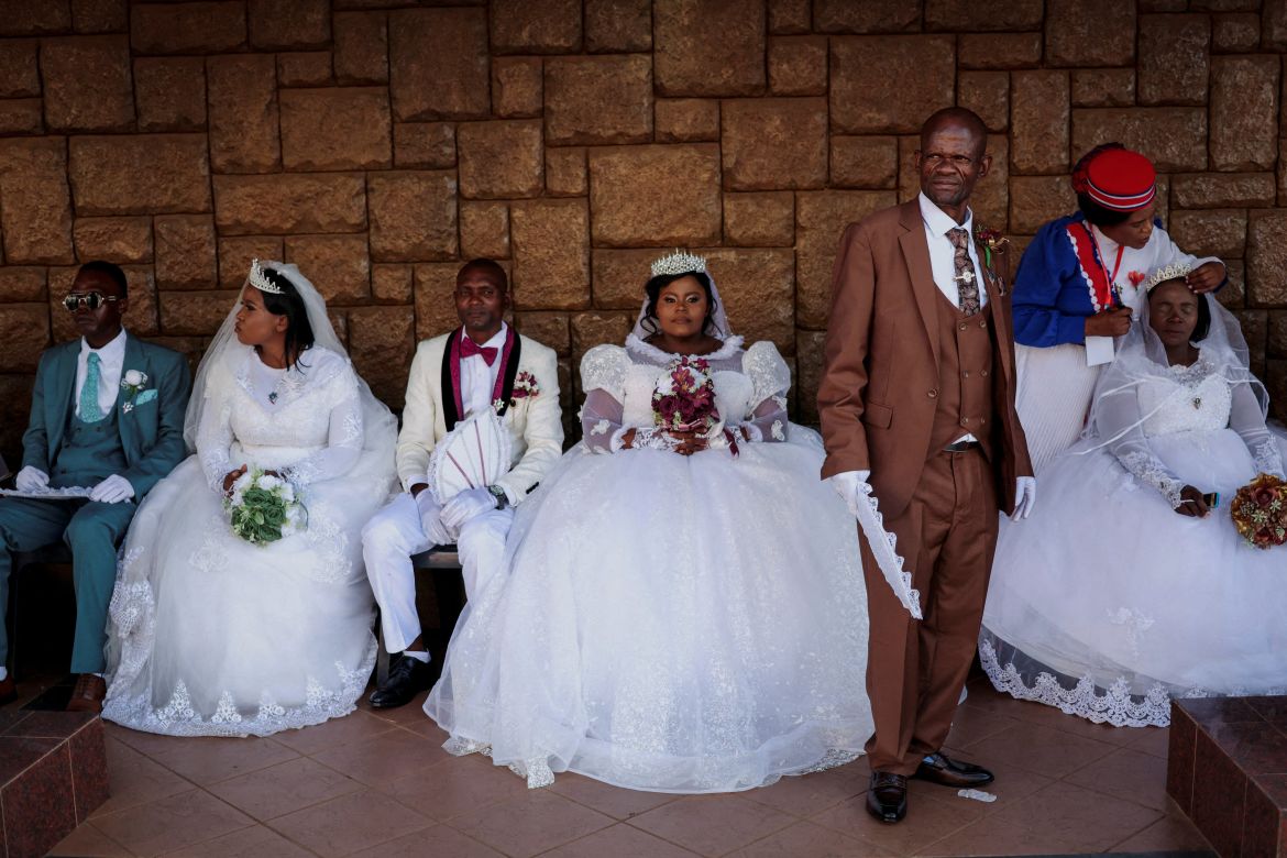 Photos: Global stories of 2025 in pictures